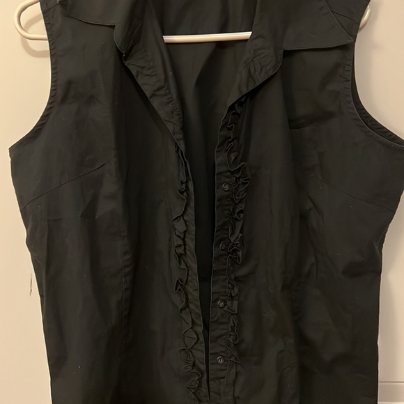 Susanne’s button down vest blouse - Picture 5 of 7